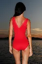 roter-badeanzug-mymarini-swimsuit-no-2-rueckseite.webp