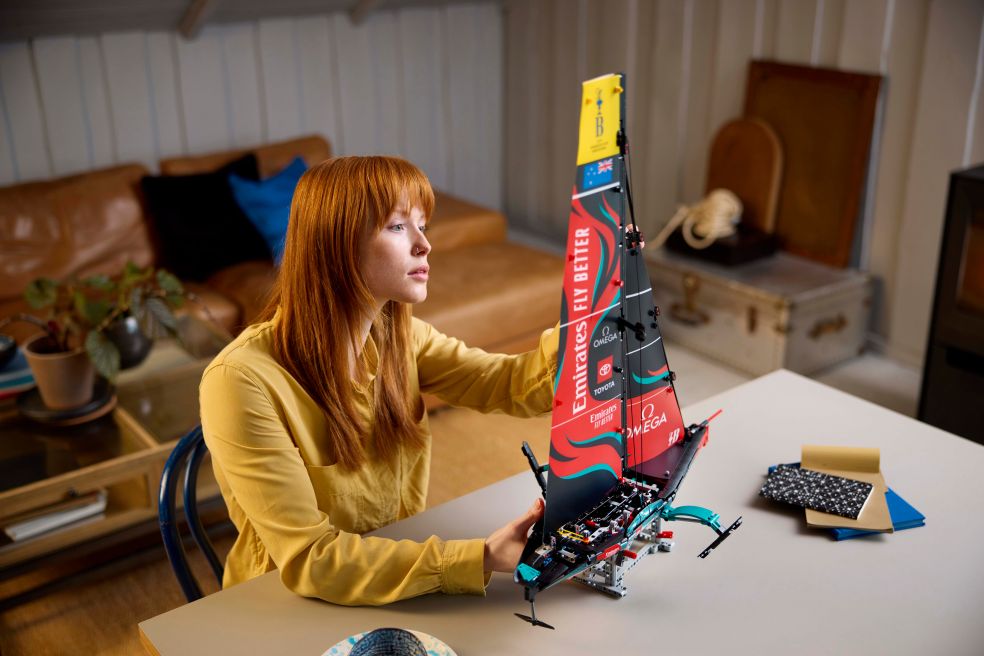 Lego Technic AC75 America's Cup Team New Zealand