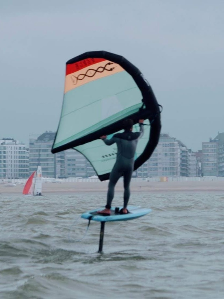 'Start to wing' foilset - board, foil & wing (1650, 90l, 4m)