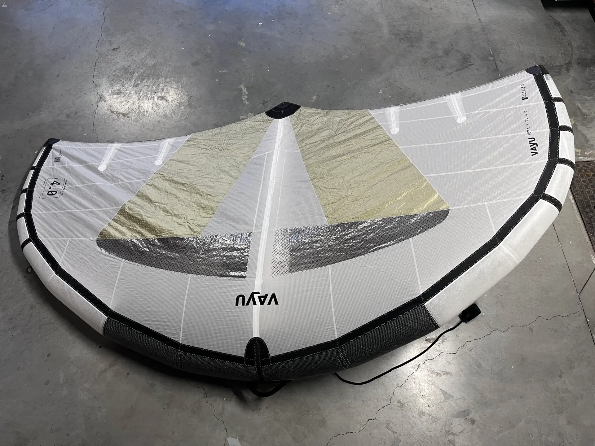 Pre Loved 4m Aura X II with boom 