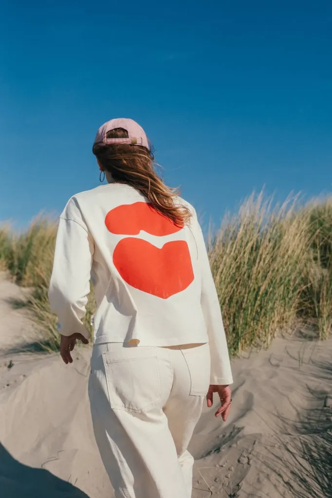 Love and let bloom tee (S/M)