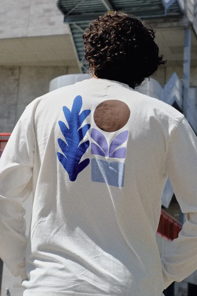 Men let it grow LS tee