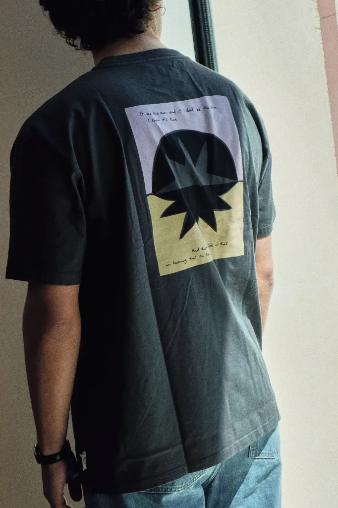 Still there tee (S/M)