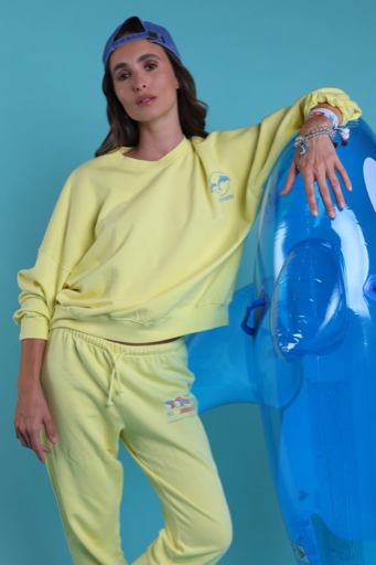 Lovers Bay Club Sweatshirt crew Byron bay yellow